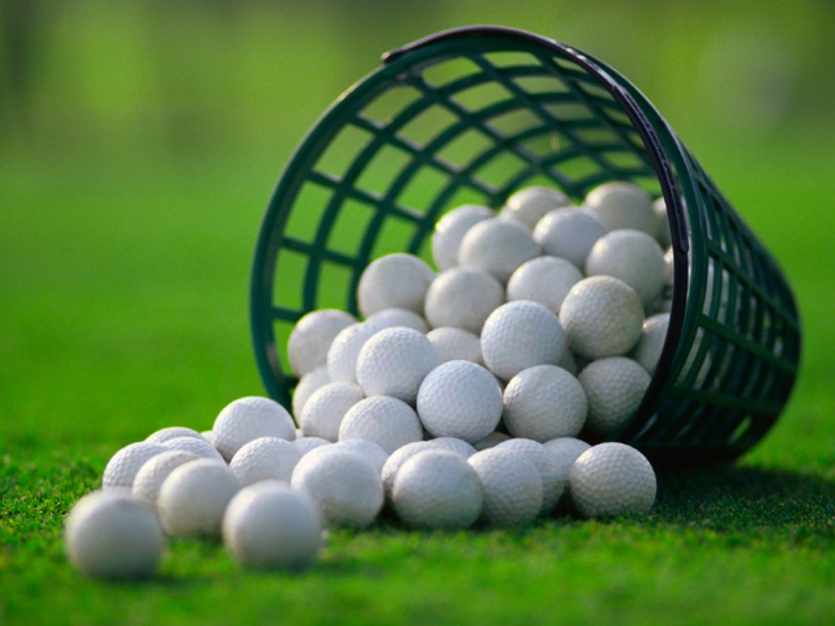 Best Golf Balls For Beginners: How to Select a Good Golf Ball?