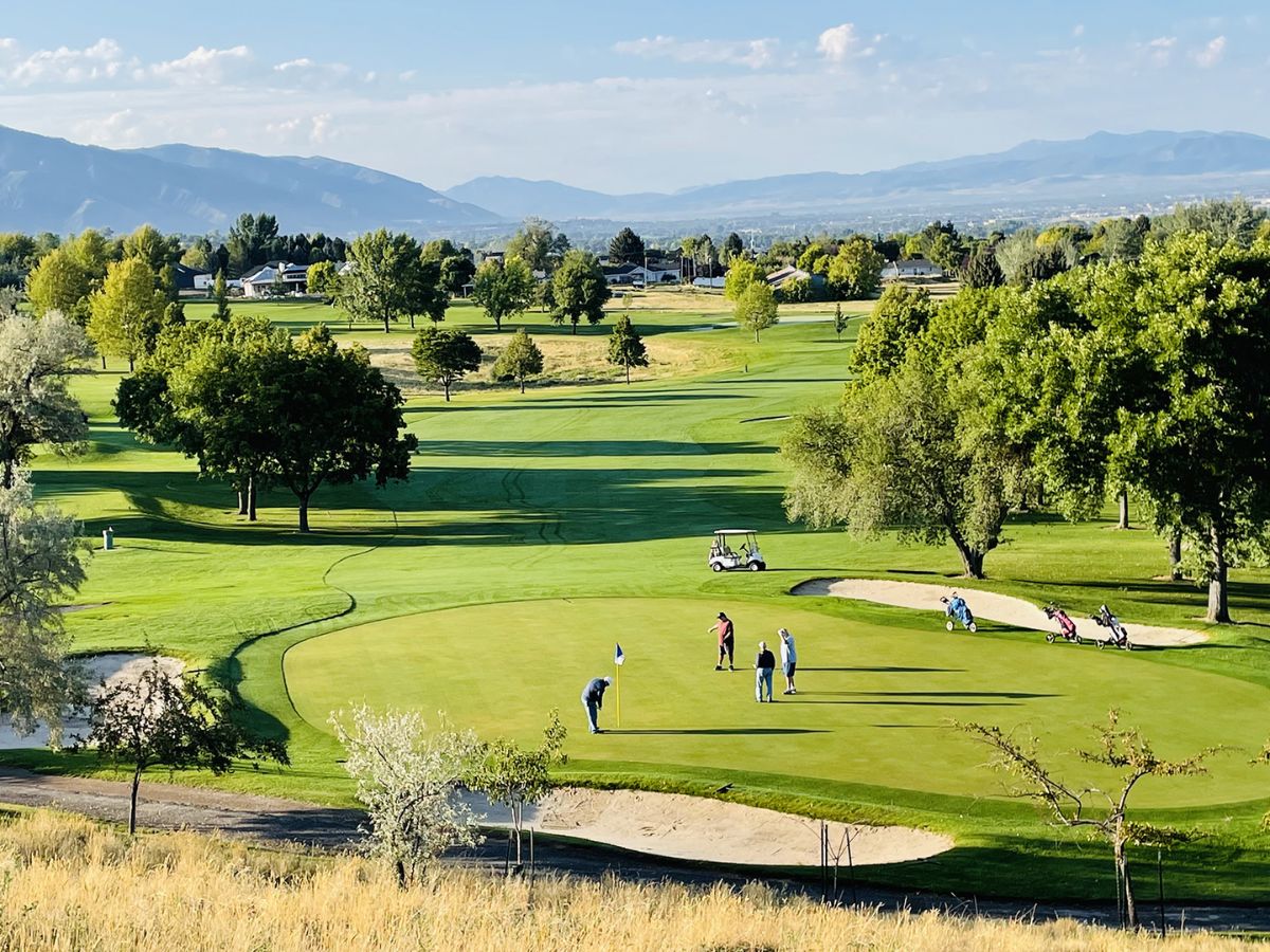 Birch Creek Golf Course: Pendleton, Location, Rates, Tee Times and More Information!