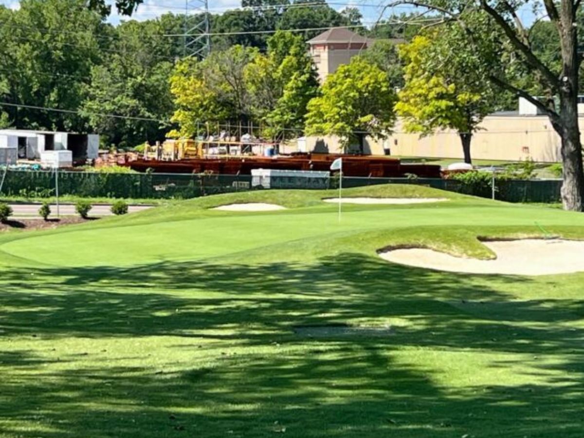 Frontier Road House Golf Course (Kalispell)