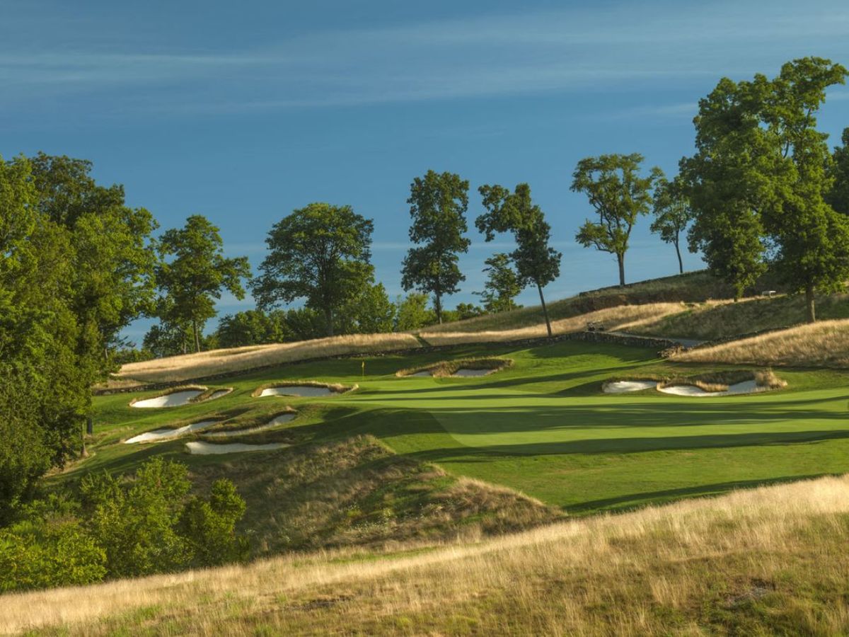 Hudson National Golf Club: Location, Membership Cost, Famous Members and Lawsuit Details