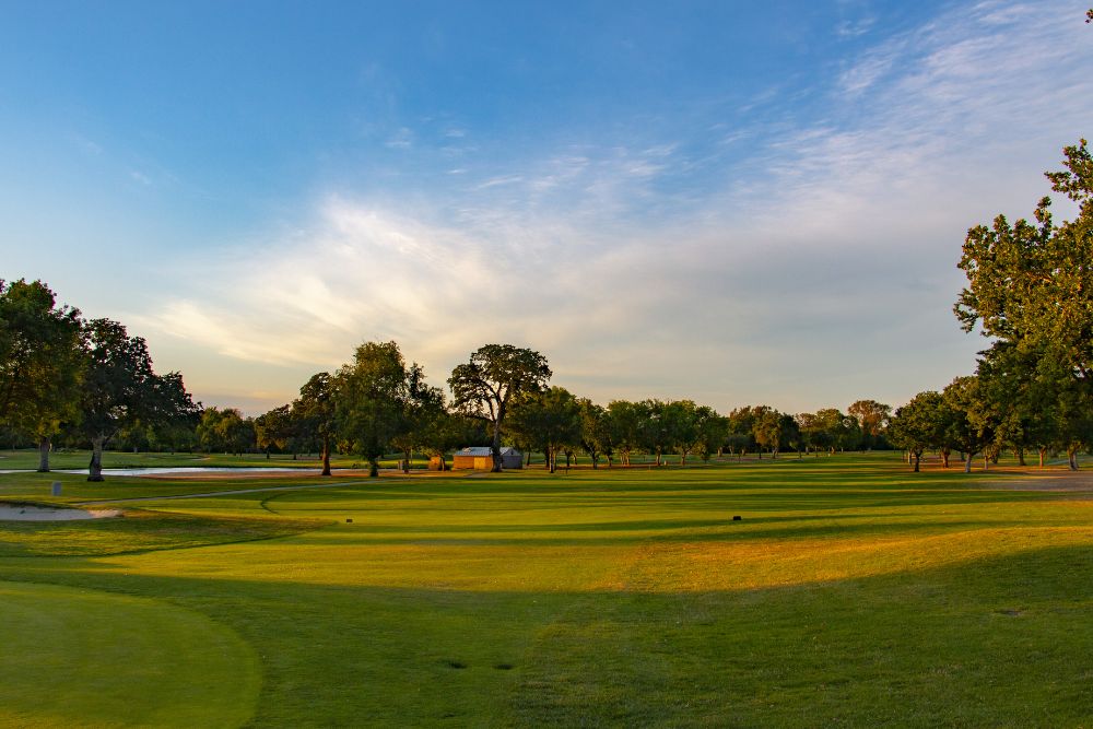 Haggin Oaks Golf Course, Sacramento CA: Tee Times, Scorecard, Green Fees and Rates